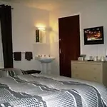 Moorland House 3*